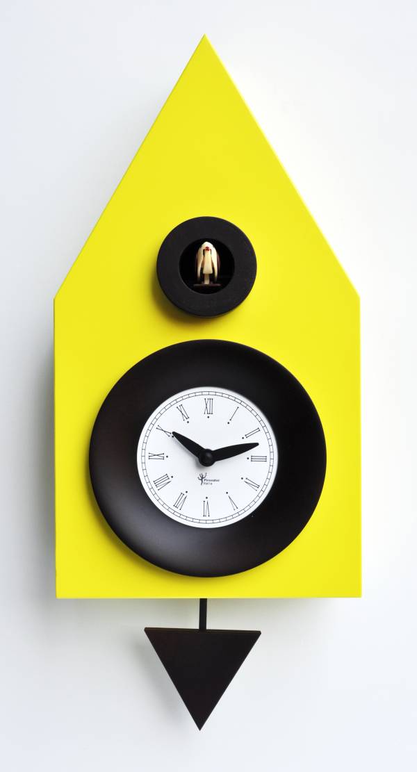 Yellow Cuckoo clock, Cucu Dark