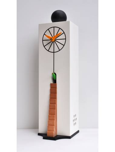 Cuckoo clock, QQ Ziggurat